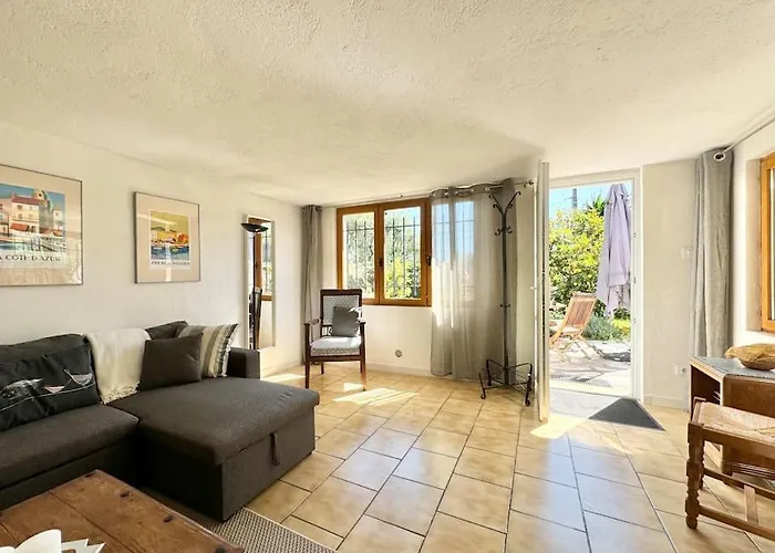 Apartment Bas De Provencale 2 Pieces Avec Jardin Villeneuve-Loubet