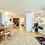 Апартаменты Bas De Provencale 2 Pieces Avec Jardin Вильнёв-Лубе
