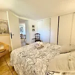 Bas De Provencale 2 Pieces Avec Jardin Вильнёв-Лубе